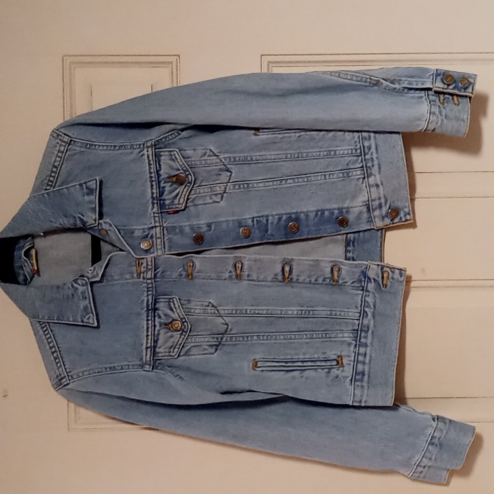 Levi vintage red tab denim jacket,amazing condition, women's sz m,